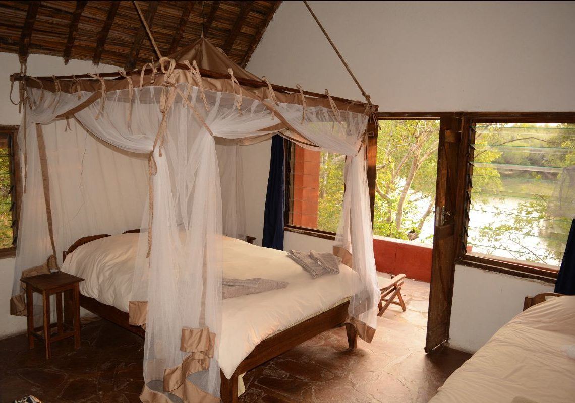 Luwombwa Lodge